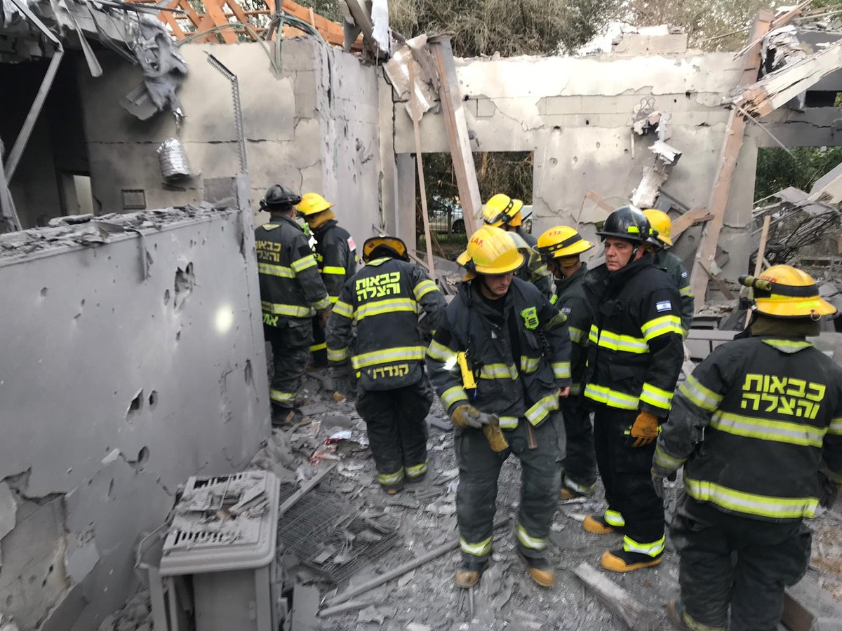 תיעוד: ההרס הרב בתוך הבית שספג פגיעת רקטה