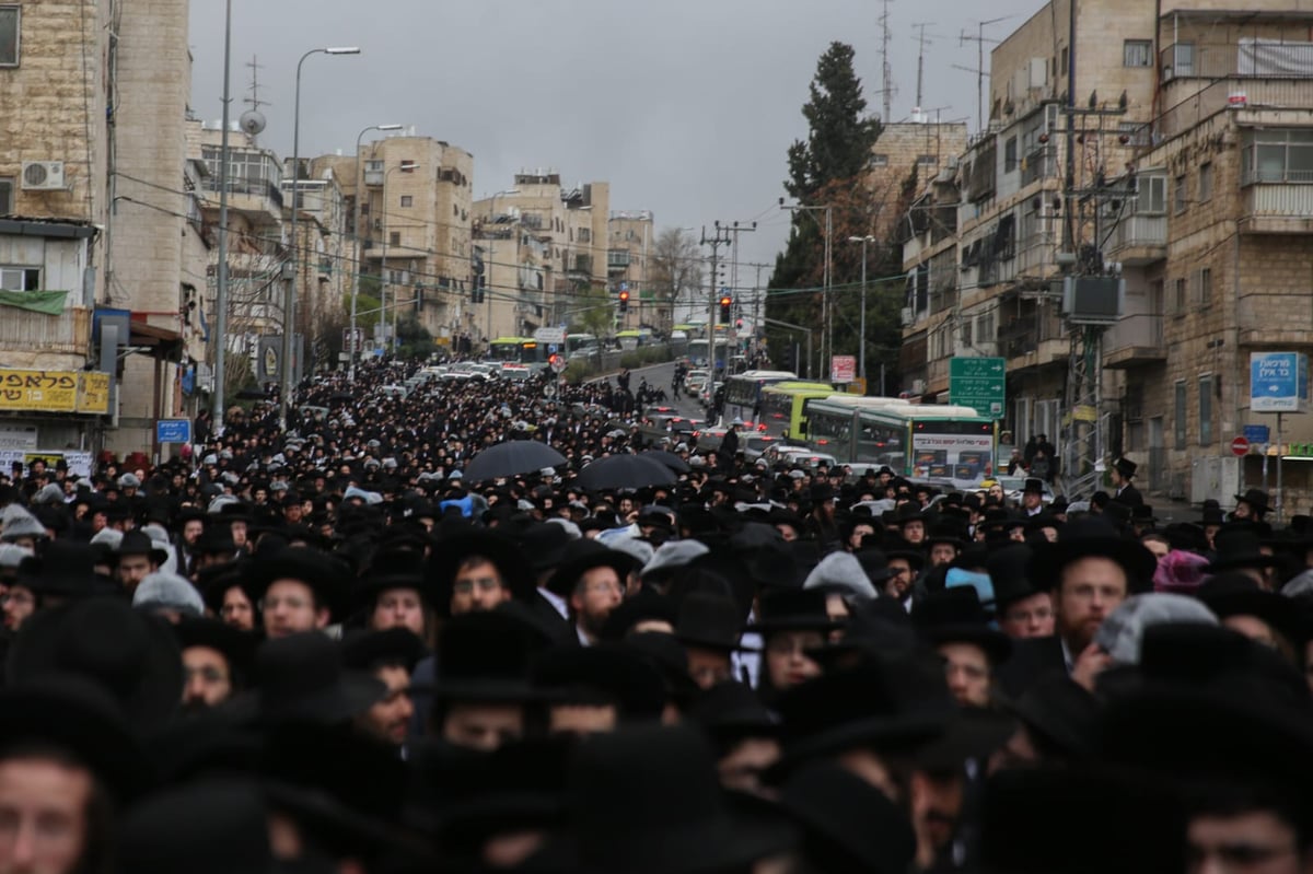 הלוויית הגרמי"ל לנדא זצ"ל - בבני ברק ובירושלים