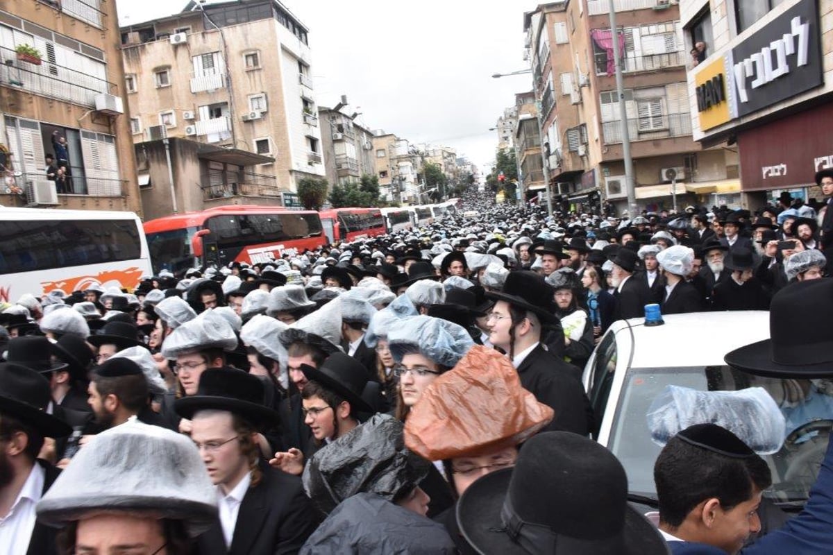 הלוויית הגרמי"ל לנדא זצ"ל - בבני ברק ובירושלים