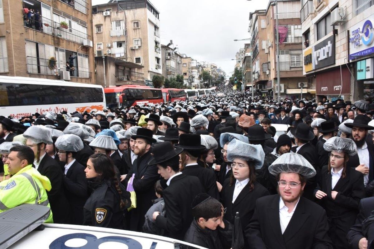 הלוויית הגרמי"ל לנדא זצ"ל - בבני ברק ובירושלים