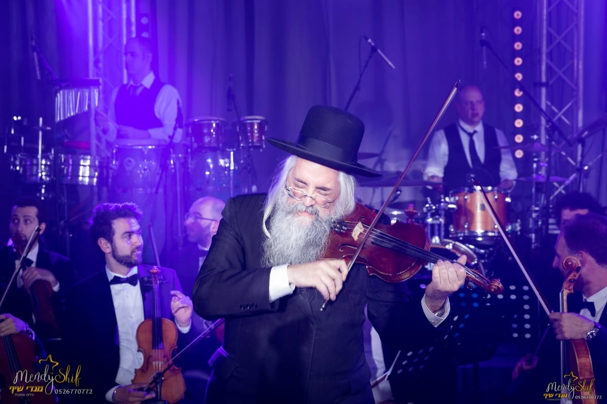 יונתן שינפלד חוזר בסינגל חדש: "באתי לגני"