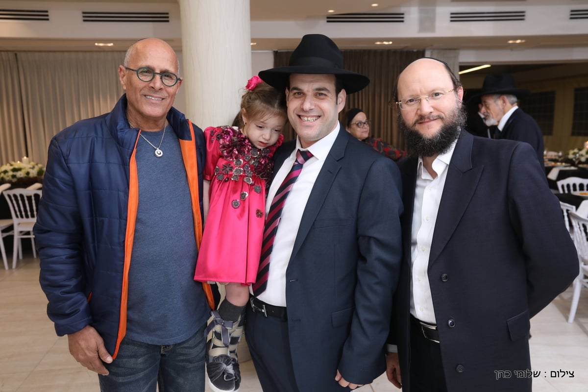 רבנים ואישי ציבור בבר מצווה לבנו של דודי שוורץ