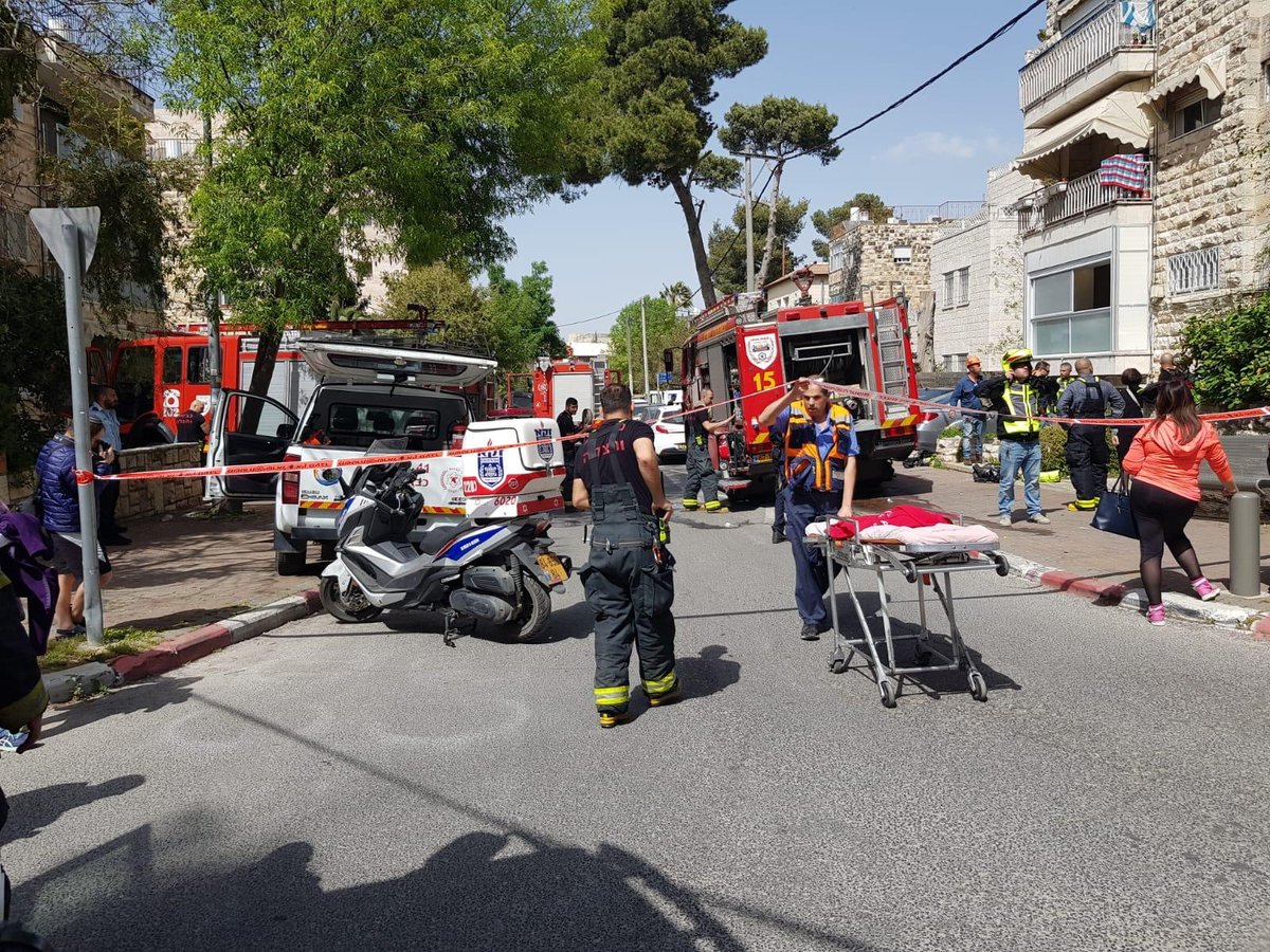 אדם נלכד ומת באש שפרצה בביתו בירושלים