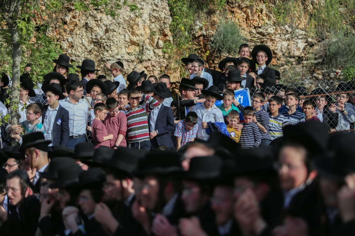 שידור חוזר: האדמו"ר מגור ומרן שר התורה על במה אחת • צפו