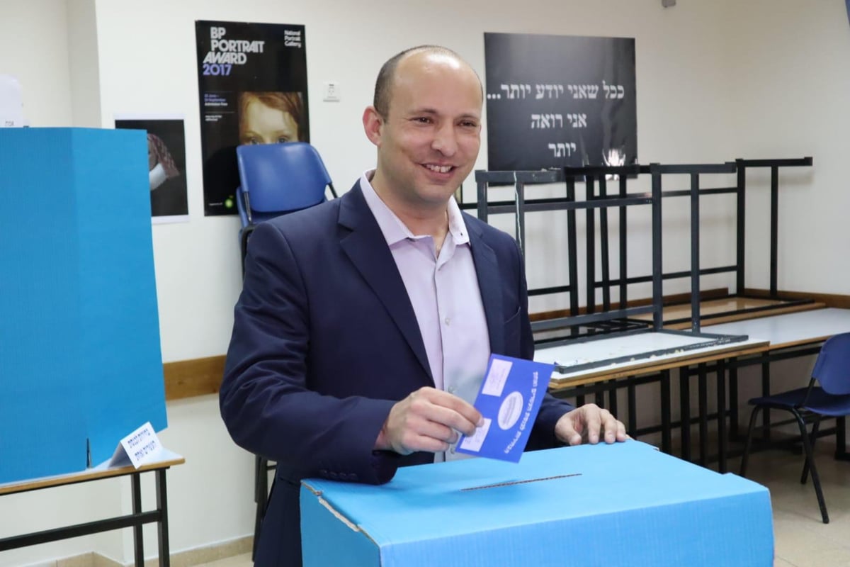 ישראל בוחרת • שעה וחצי לסגירת הקלפיות - 52% הצבעה