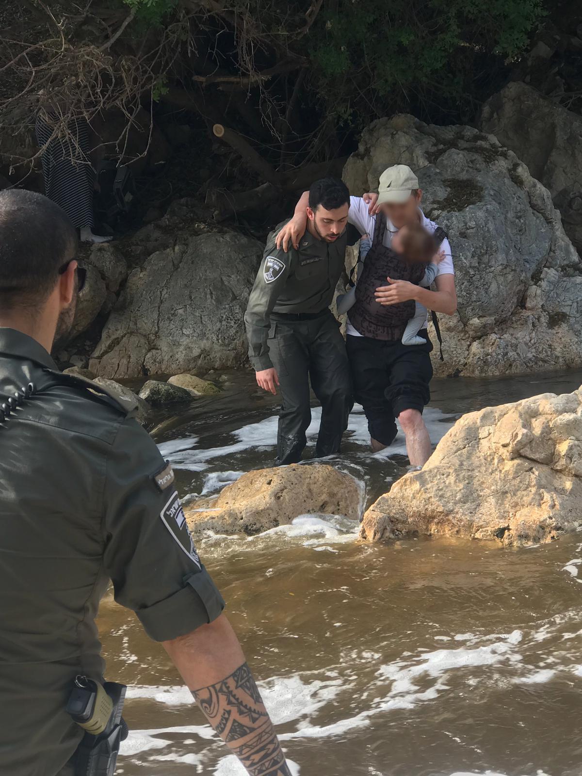 משפחה חרדית הסתבכה - וחולצה בידי לוחמי מג"ב