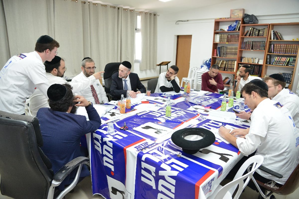 כך נראה יום הבחירות של ח"כ אורי מקלב