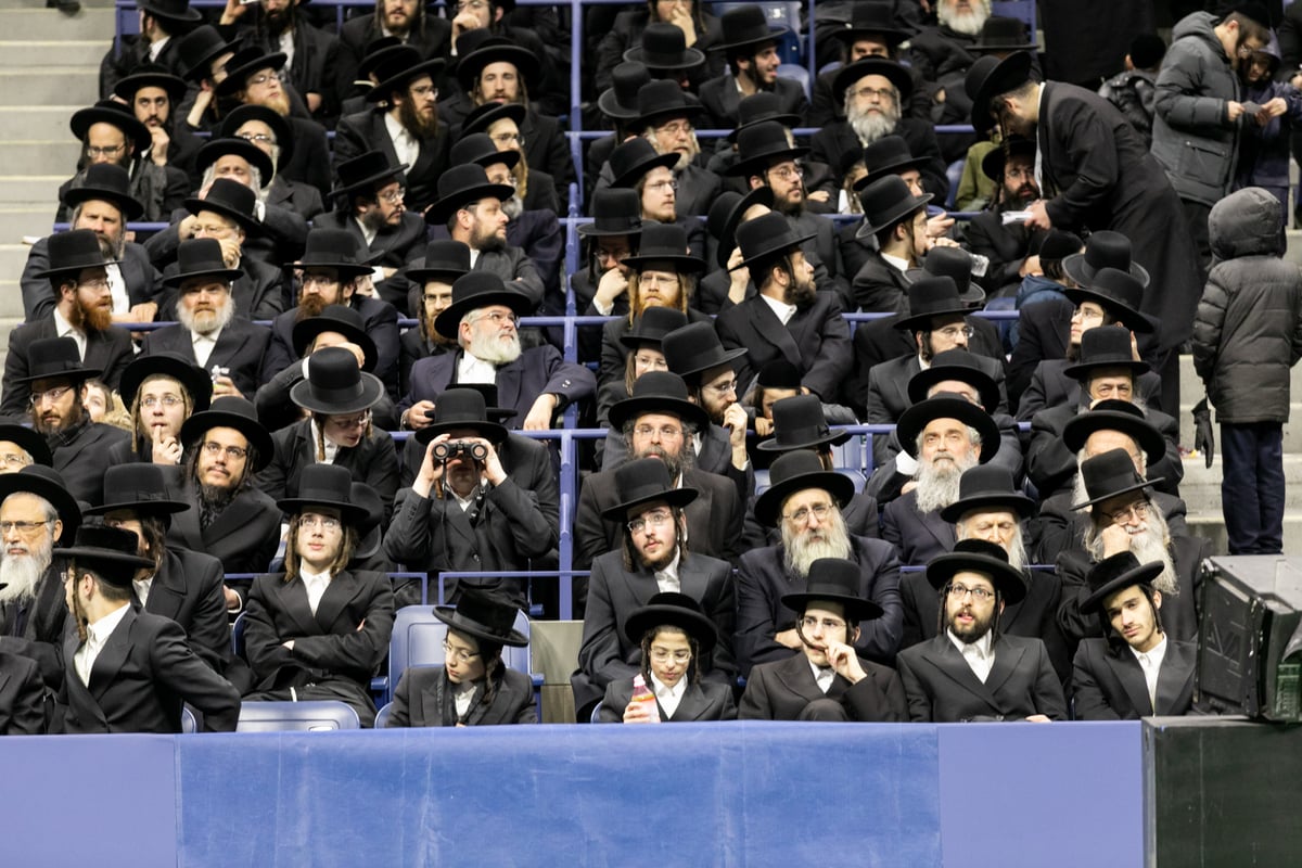 כך נראה המעמד של סאטמר והפלג • גלריה