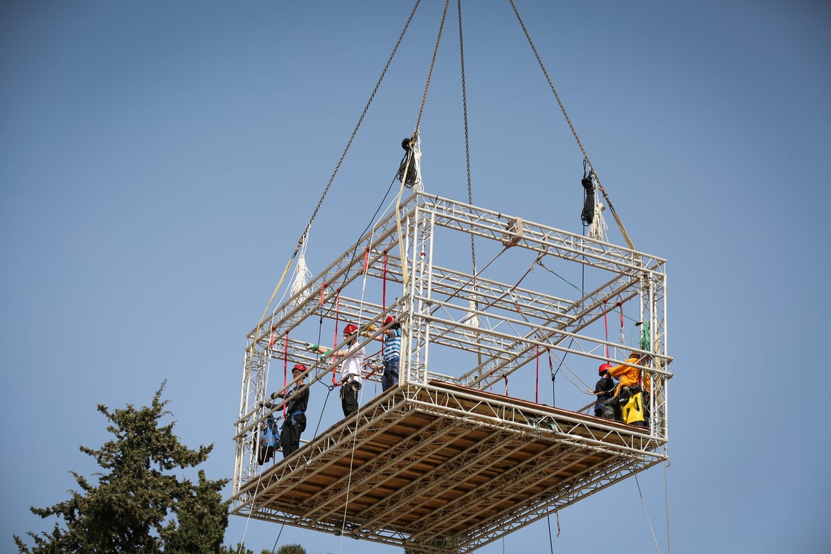 אטרקציה בצפת: סנפלינג בגובה 50 מטרים