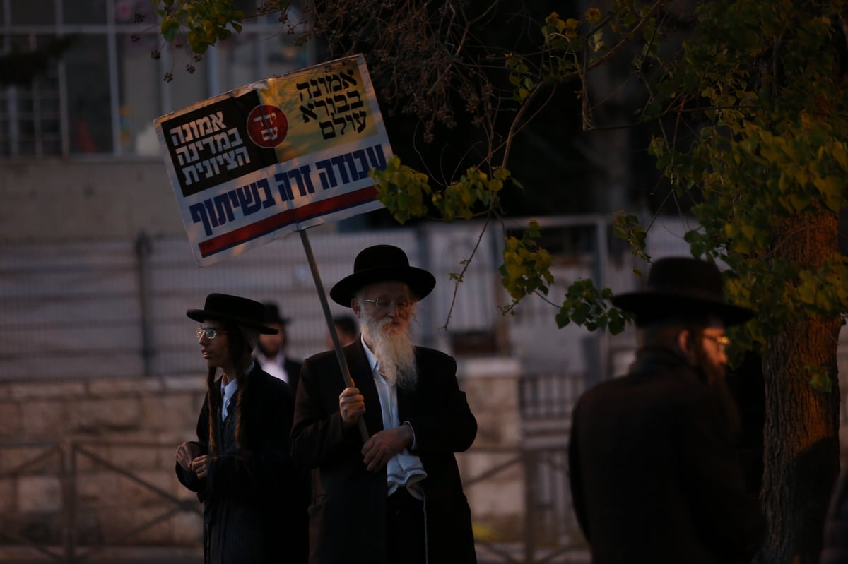 תיעוד: כך ילדי הקנאים פתחו את אירועי היום