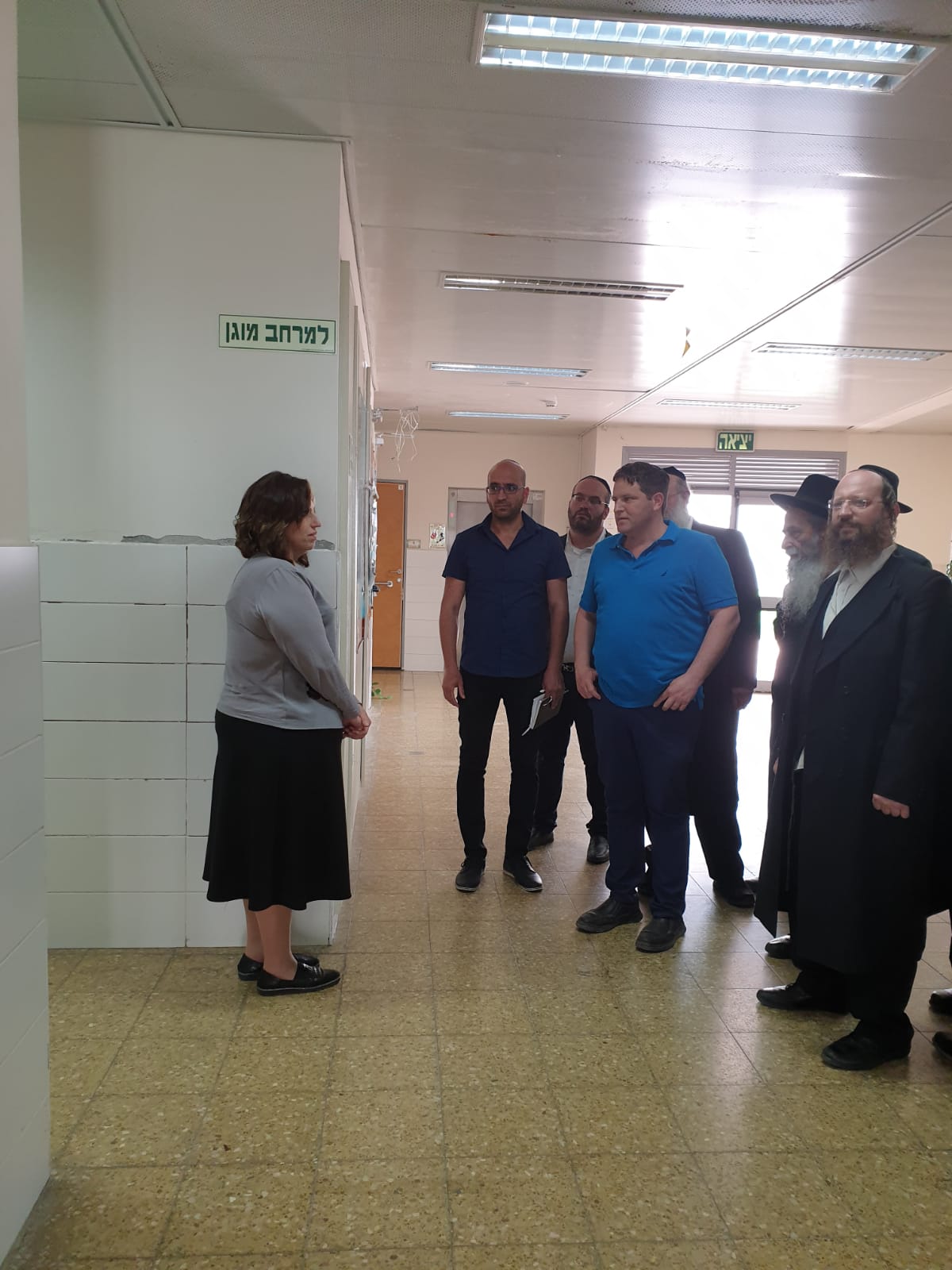 רמי גרינברג הבטיח לחסידים: מבנה לת"ת ולבית הספר