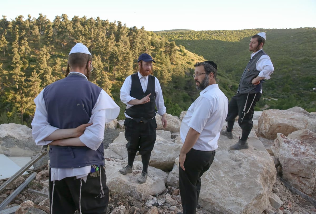 תיעוד: הרחבת שטח ההדלקה של תולדות אברהם יצחק