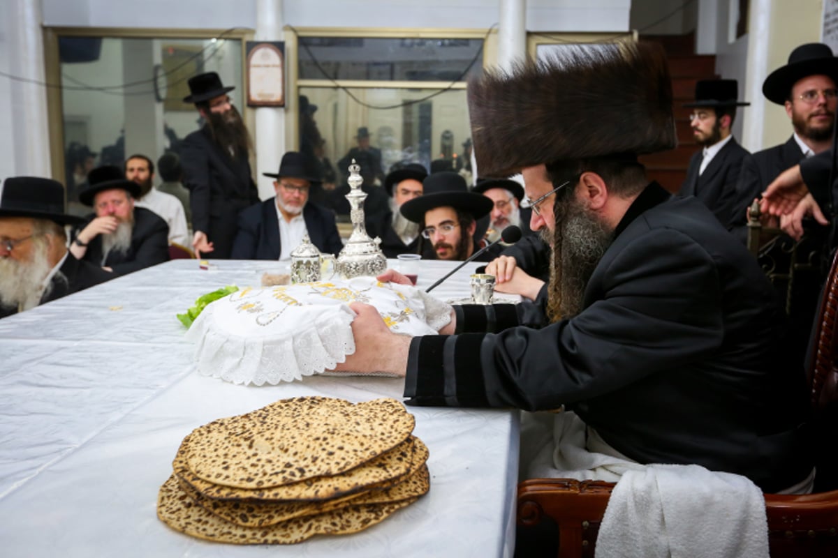 האדמו"ר מביטשקוב ערך טיש בעיר יפו • תיעוד