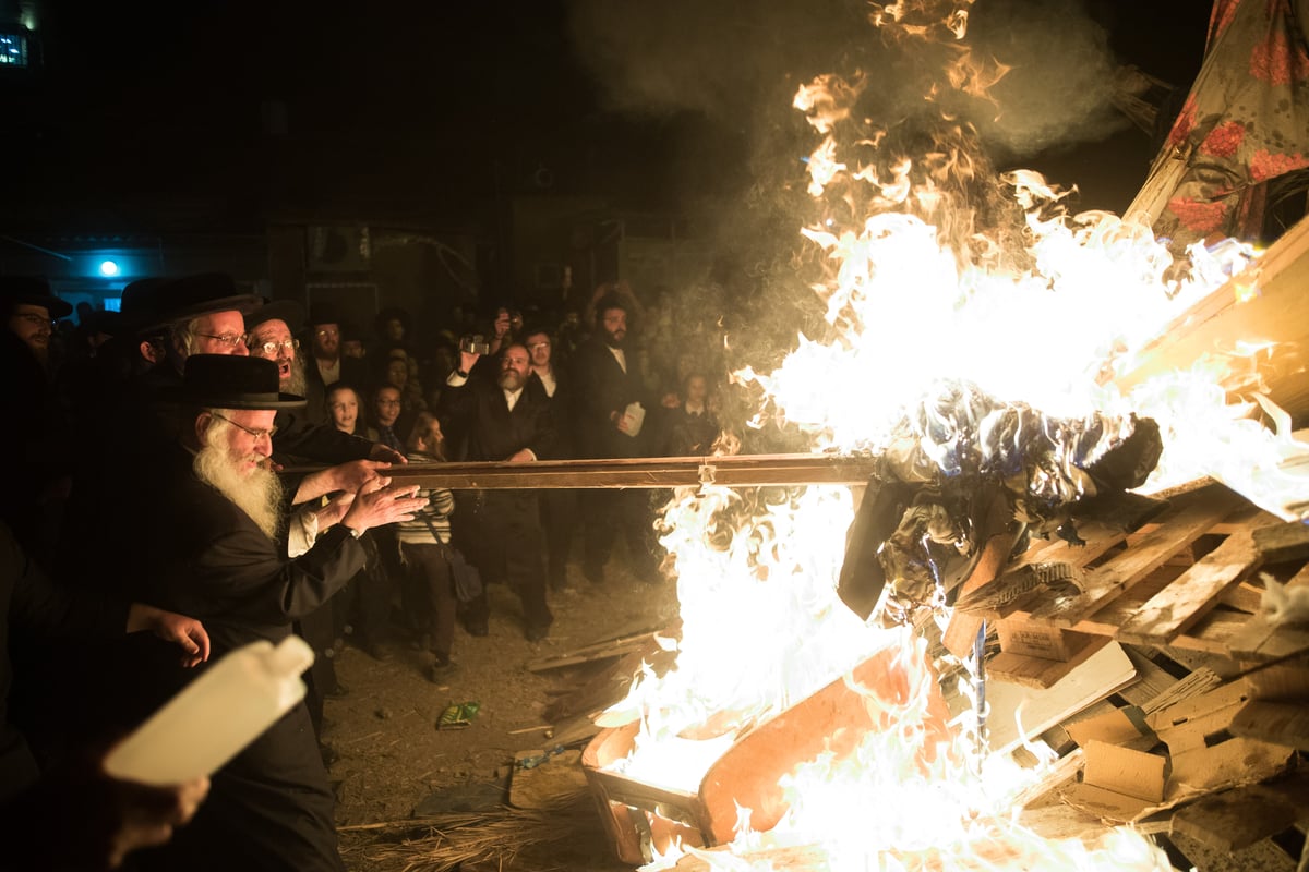 ל"ג בעומר: כך הדליקו מדורות במאה שערים