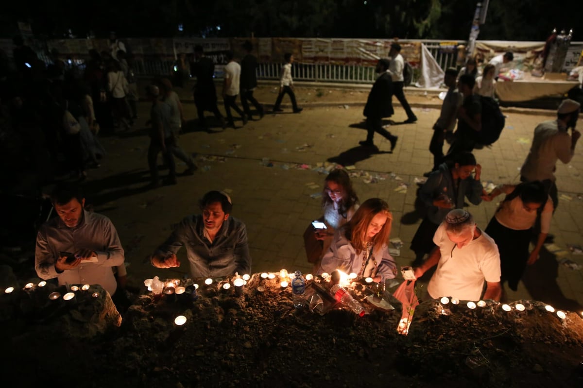 230 אלף איש, עשרות אלפי נרות | תיעוד