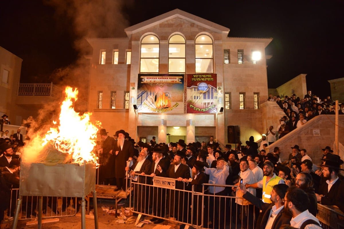 במירון: ההדלקה של רבי רפאל אבוחצירא