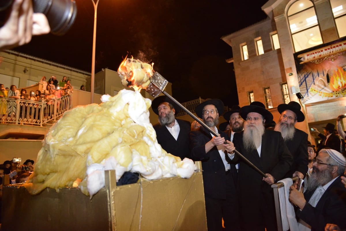 במירון: ההדלקה של רבי רפאל אבוחצירא