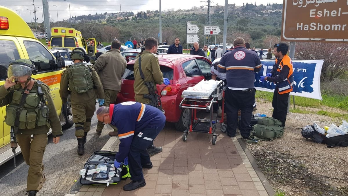 שלב אחר שלב: המחבל תקף חייל, גנב את נשקו ופתח בירי