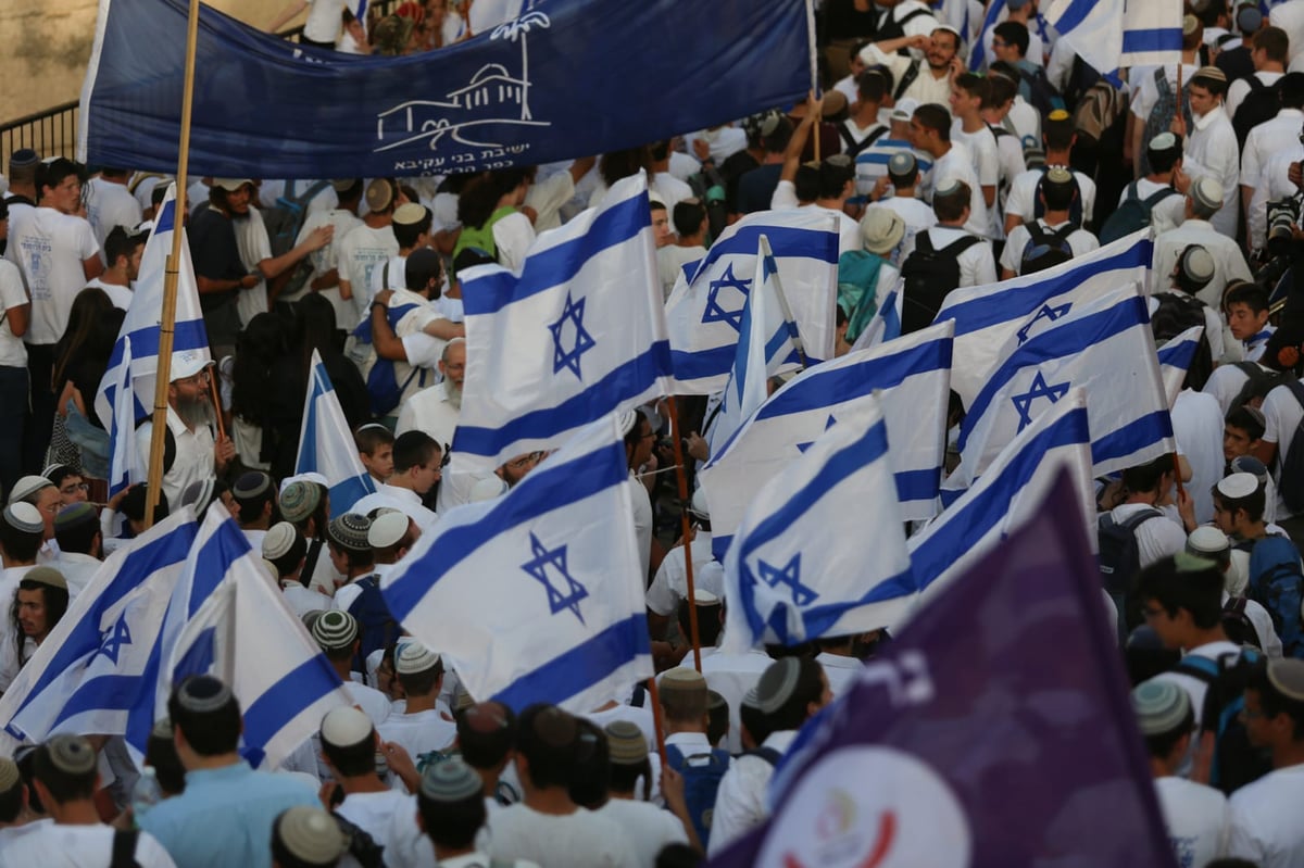 'ריקודגלים' ברחבת שער שכם • צפו בתיעוד