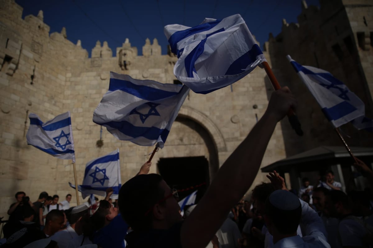 'ריקודגלים' ברחבת שער שכם • צפו בתיעוד