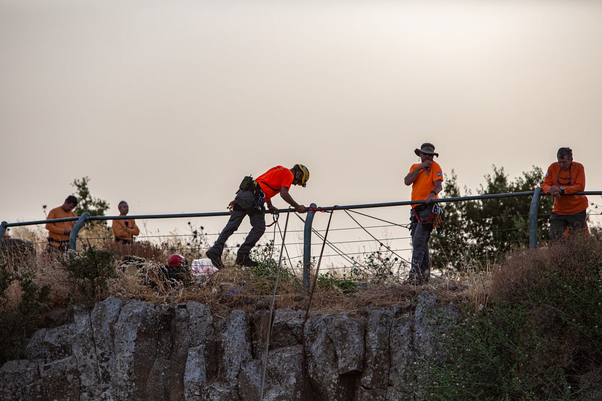 כך מחלצים אדם שנפל מצוק ברמת הגולן • תיעוד