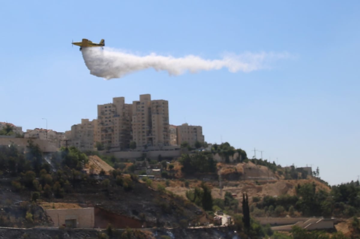 חשש מזליגת השריפה בליפתא לכיוון ירושלים • צפו בתיעוד