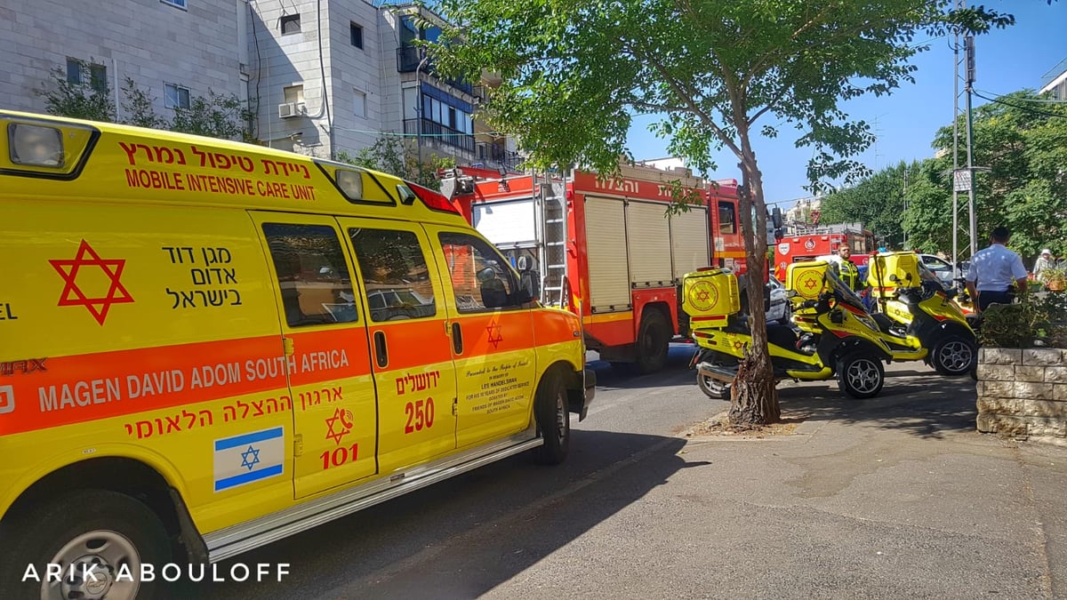 ירושלים: נהגת נפלה בין שני בניינים ונפצעה בינוני