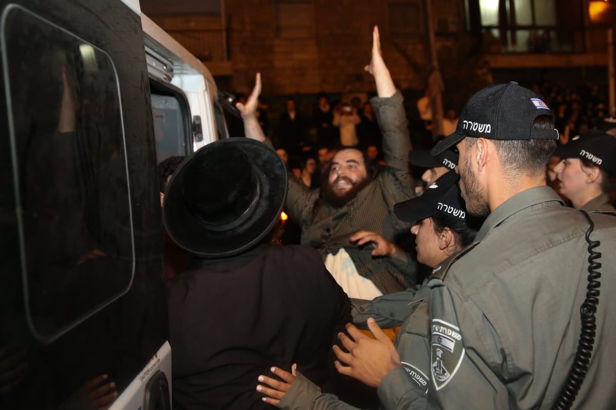 הפגנה בירושלים: חסימות כבישים ומעצרים