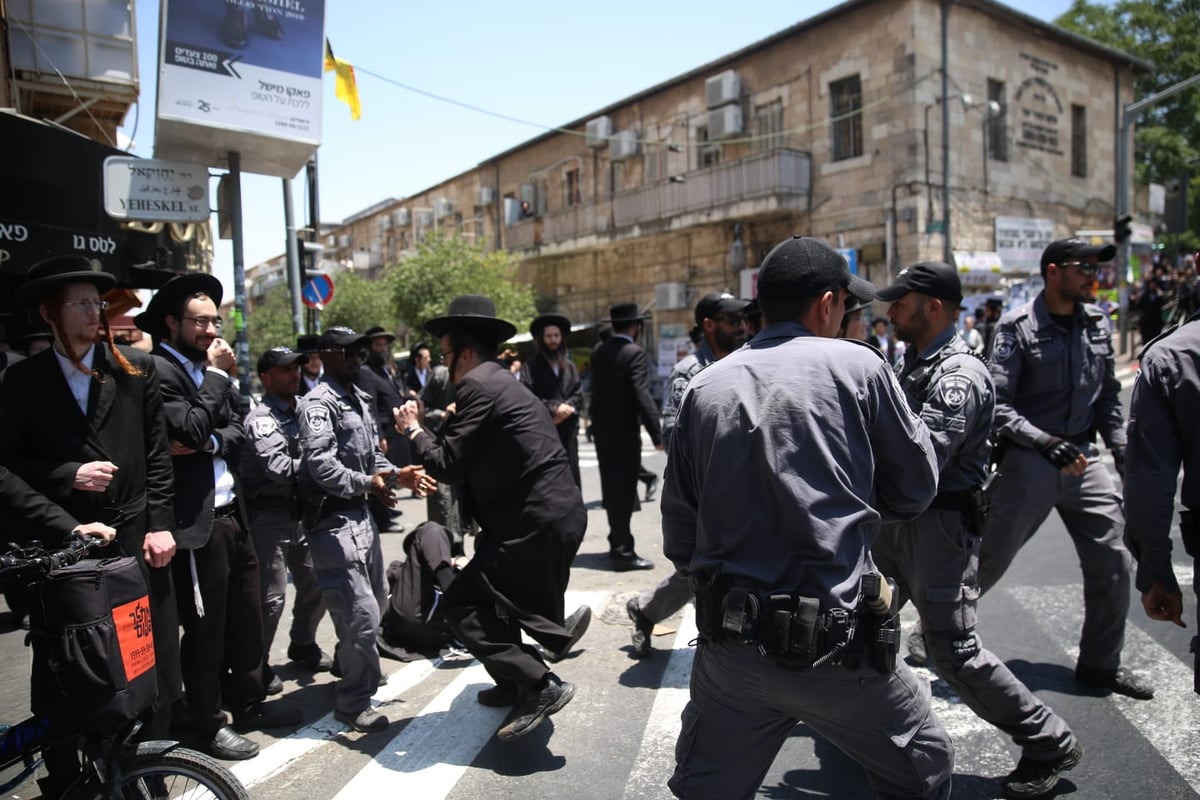 הפגנה אלימה בירושלים בעקבות מעצר הבנות