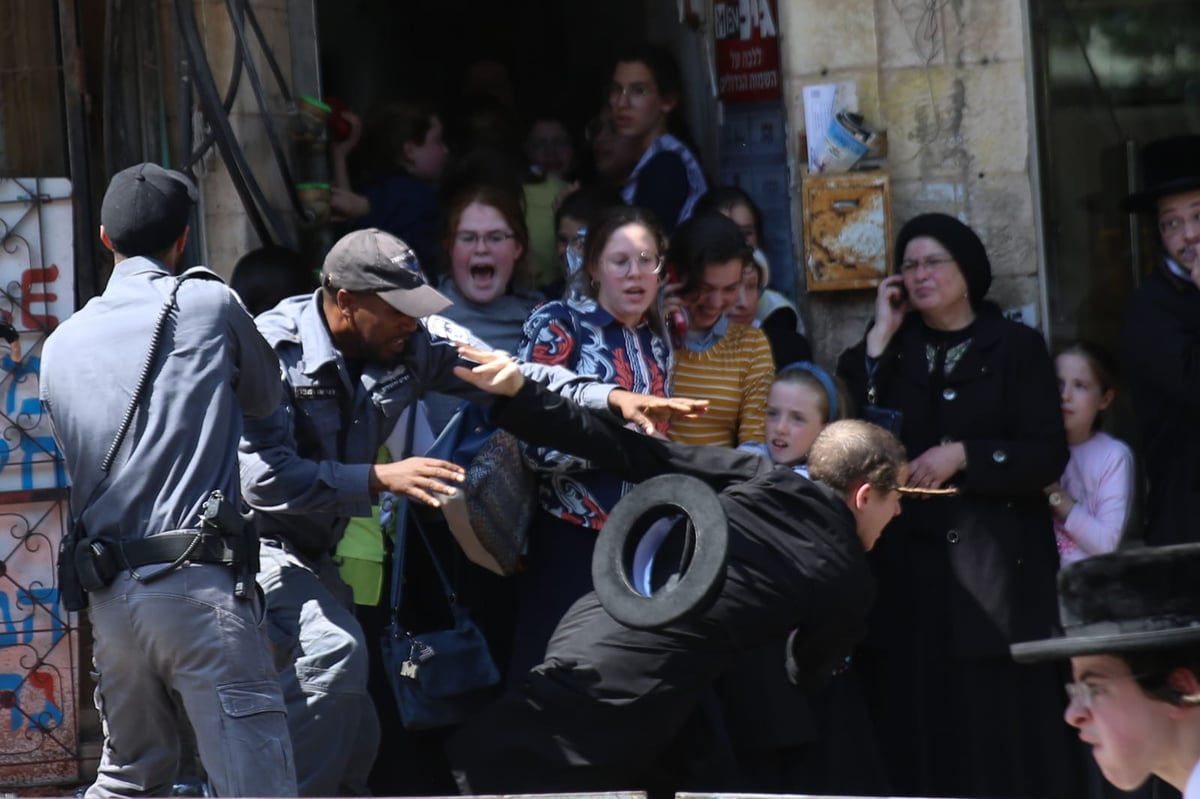 סוף הסאגה: הבחורות שמעצרן עורר מהומות יזכו לפטור מגיוס