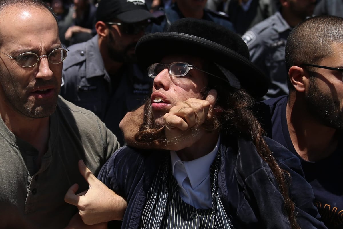 סוף הסאגה: הבחורות שמעצרן עורר מהומות יזכו לפטור מגיוס