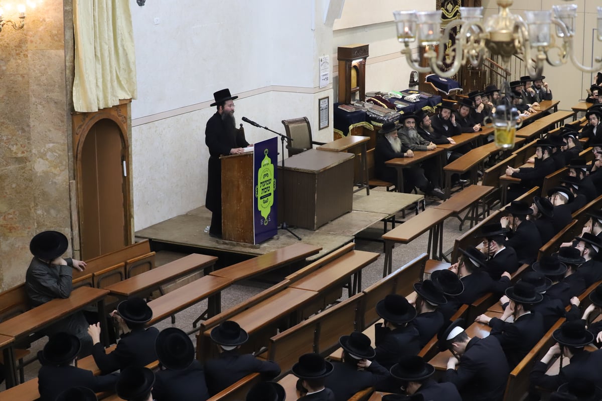 ב'תולדות אהרן' ערכו כנס נגד הטכנולוגיה