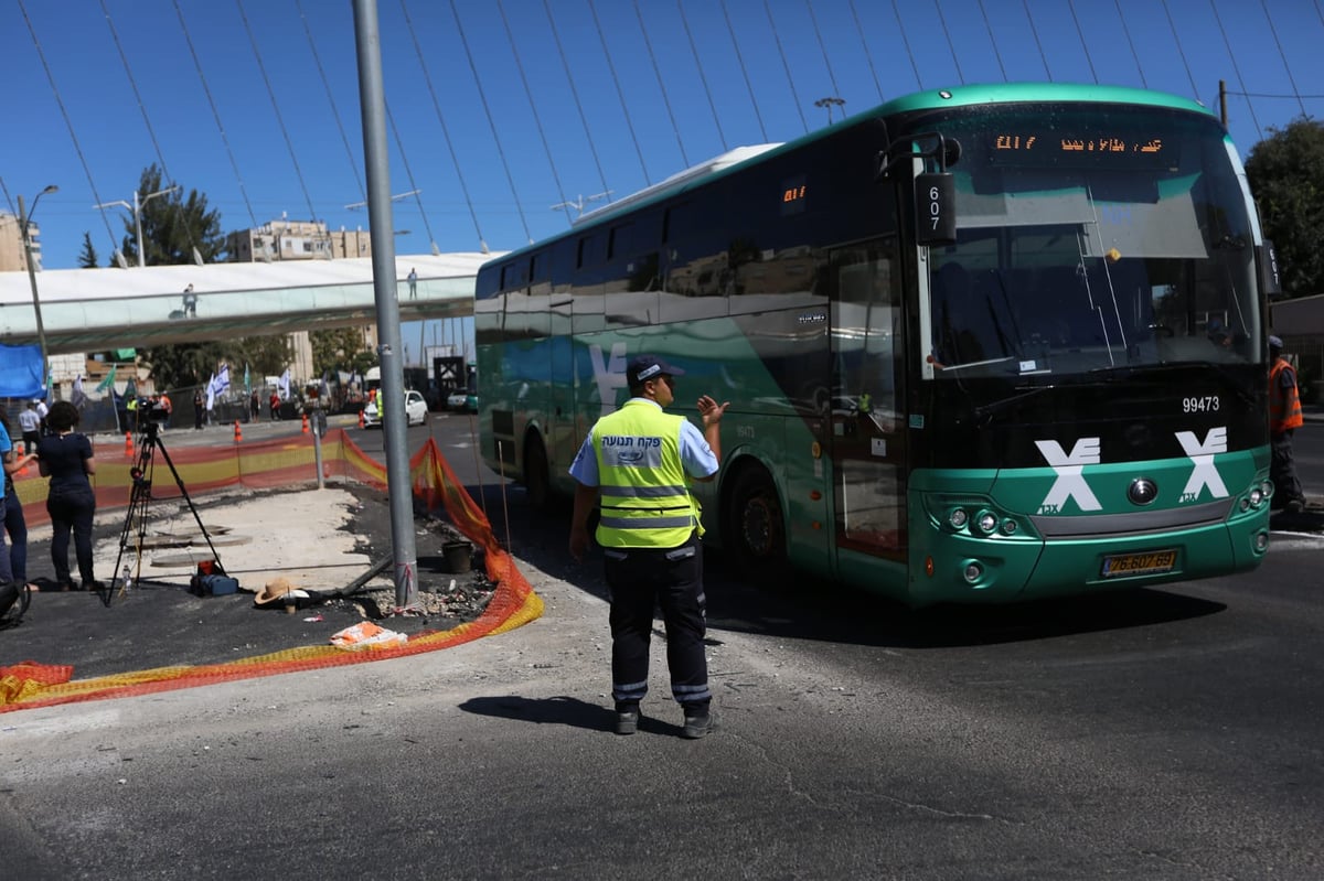 צפו בתיעוד: כך נחסמה הכניסה לירושלים