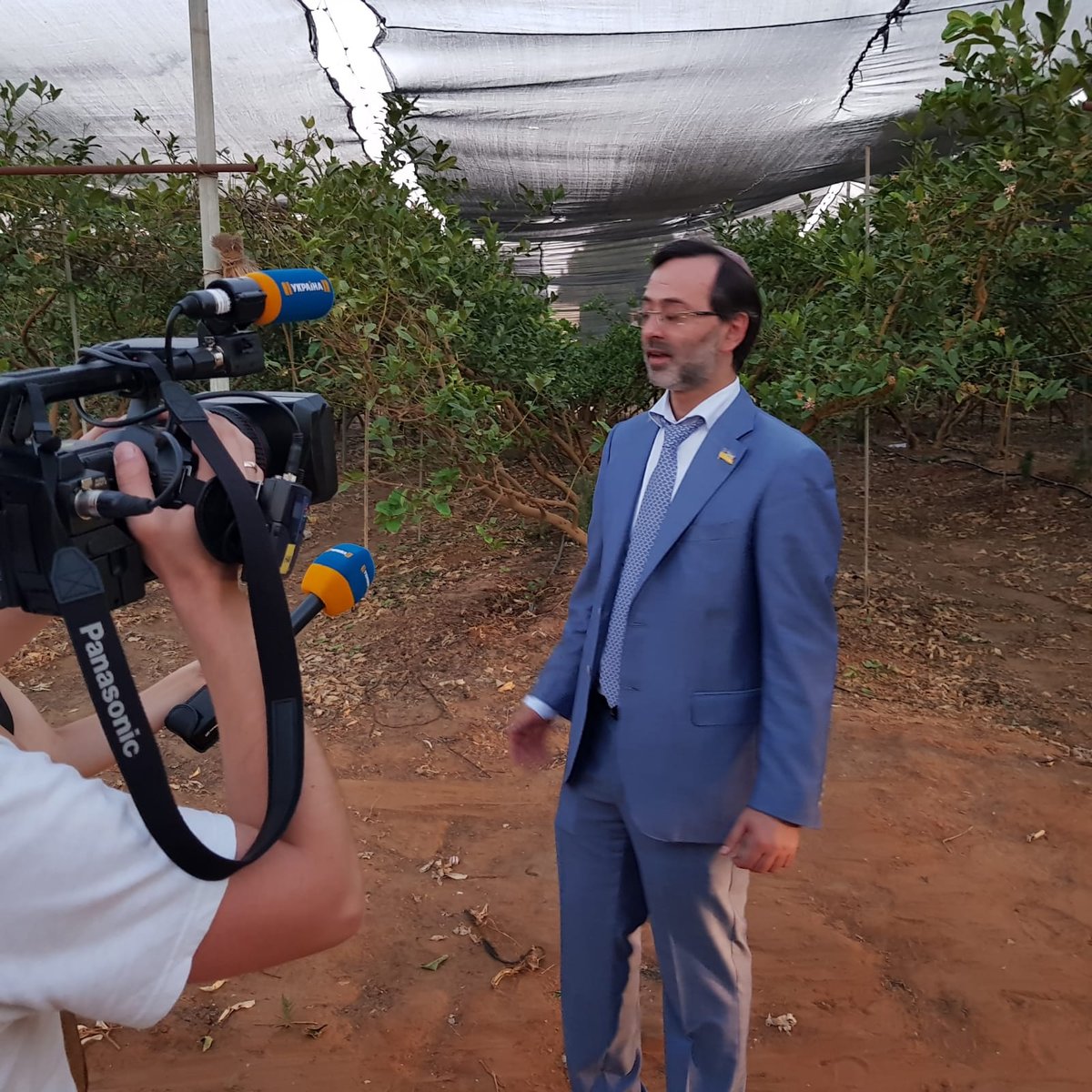 חבר הפרלמנט סגר מעגל עם הילדים החב"דיים