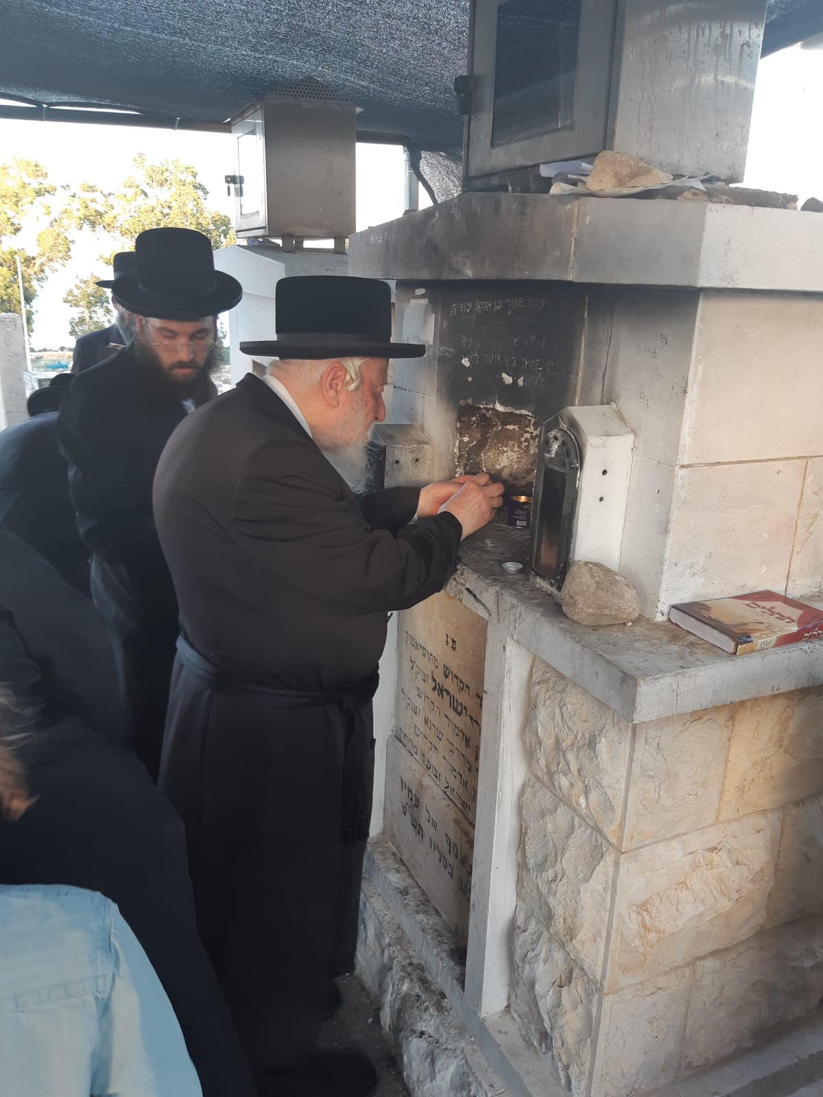 האדמו"ר ערך טיש בירושלים ועלה לציון בטבריה