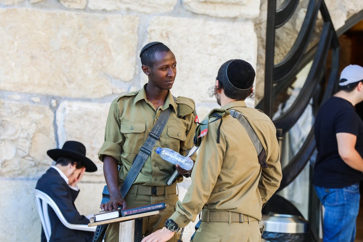 תיעוד מיוחד לתשעה באב: עיר הקודש ירושלים