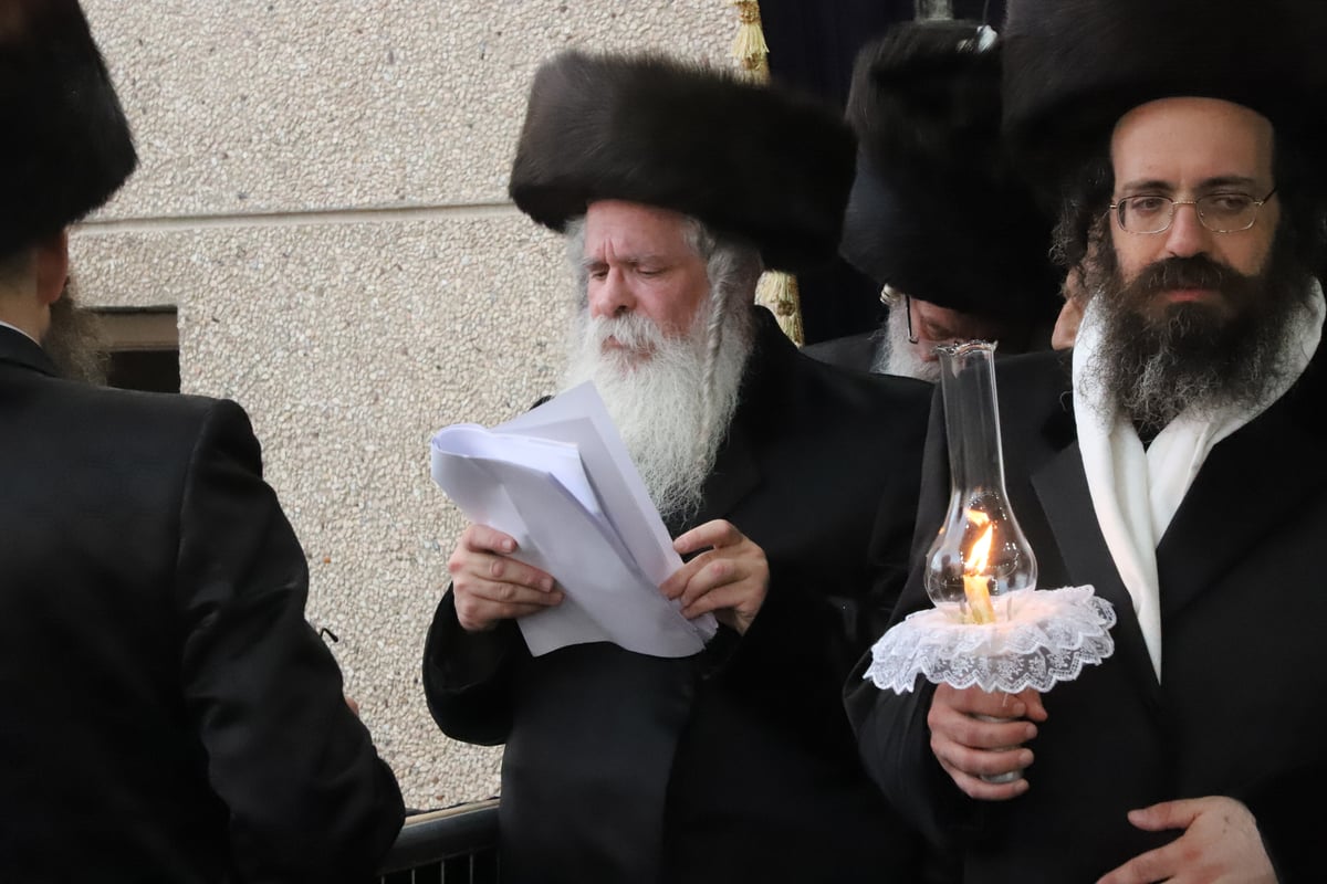 צפו: נישואי בן האדמו"ר מנדבורנה ירושלים