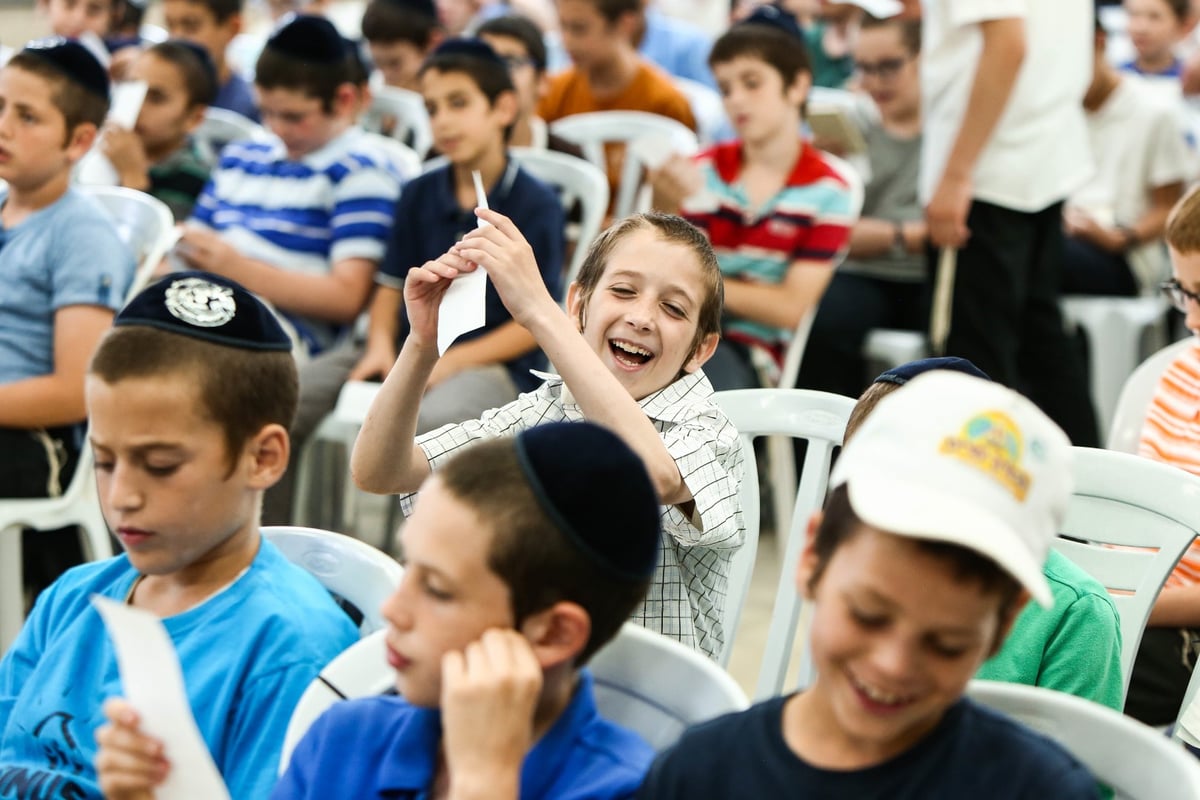 הצצה: הקעמפ אליו נרשמים רק ילדי השלוחים