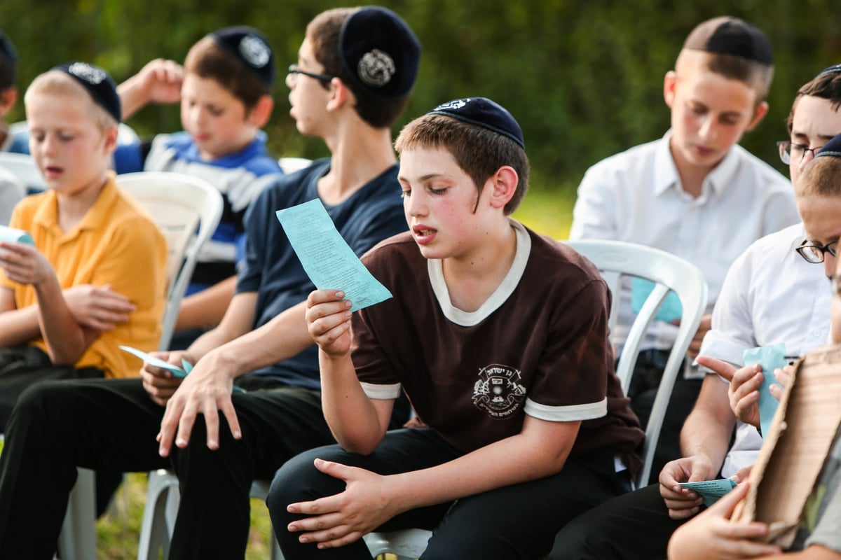 הצצה: הקעמפ אליו נרשמים רק ילדי השלוחים