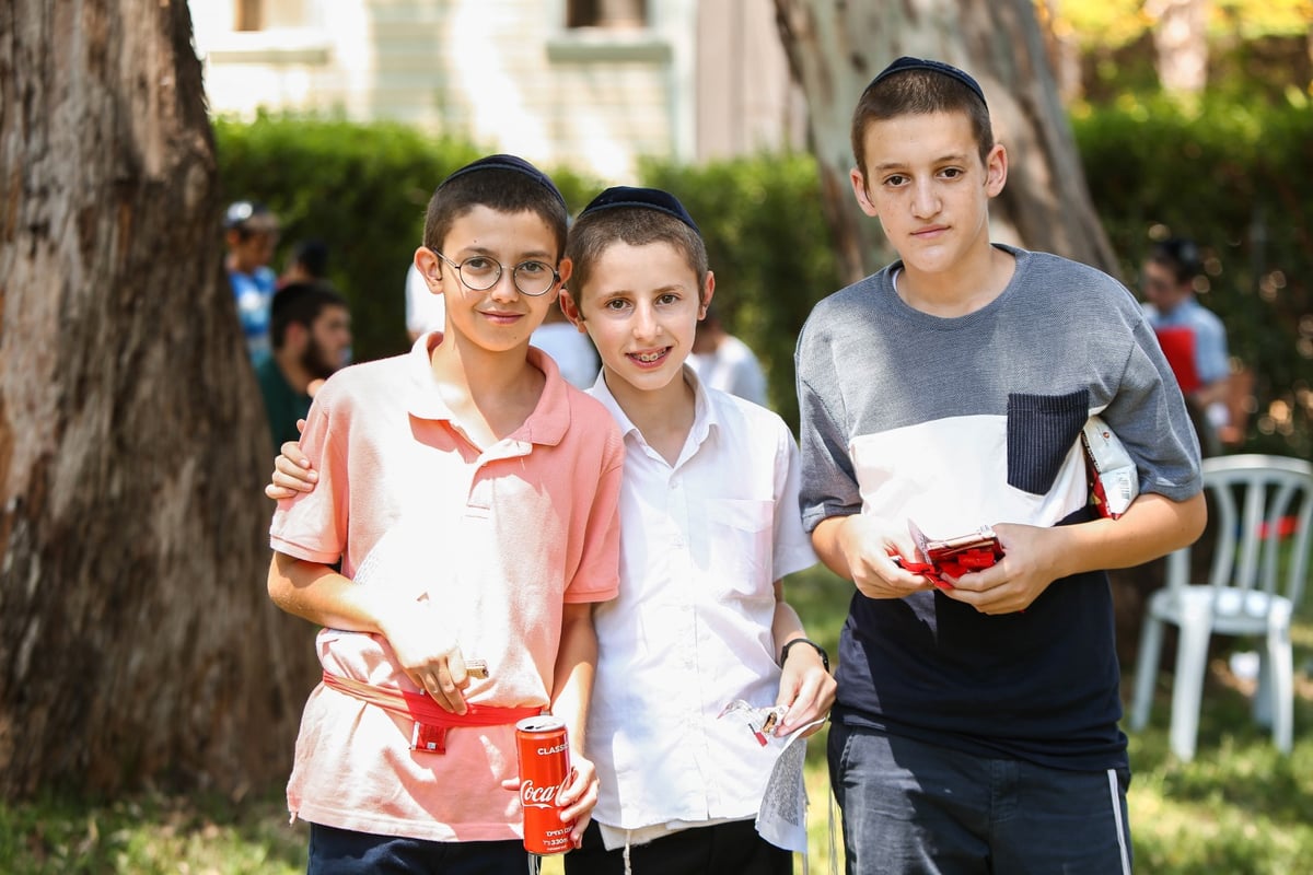 הצצה: הקעמפ אליו נרשמים רק ילדי השלוחים