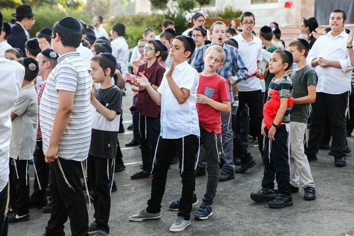 הצצה: הקעמפ אליו נרשמים רק ילדי השלוחים