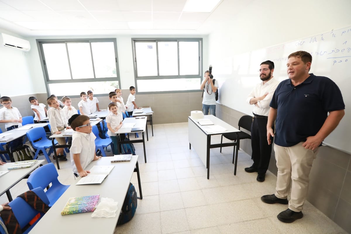 פתח תקווה: חנוכת הבית לתלמוד תורה 'דרך ישרים'