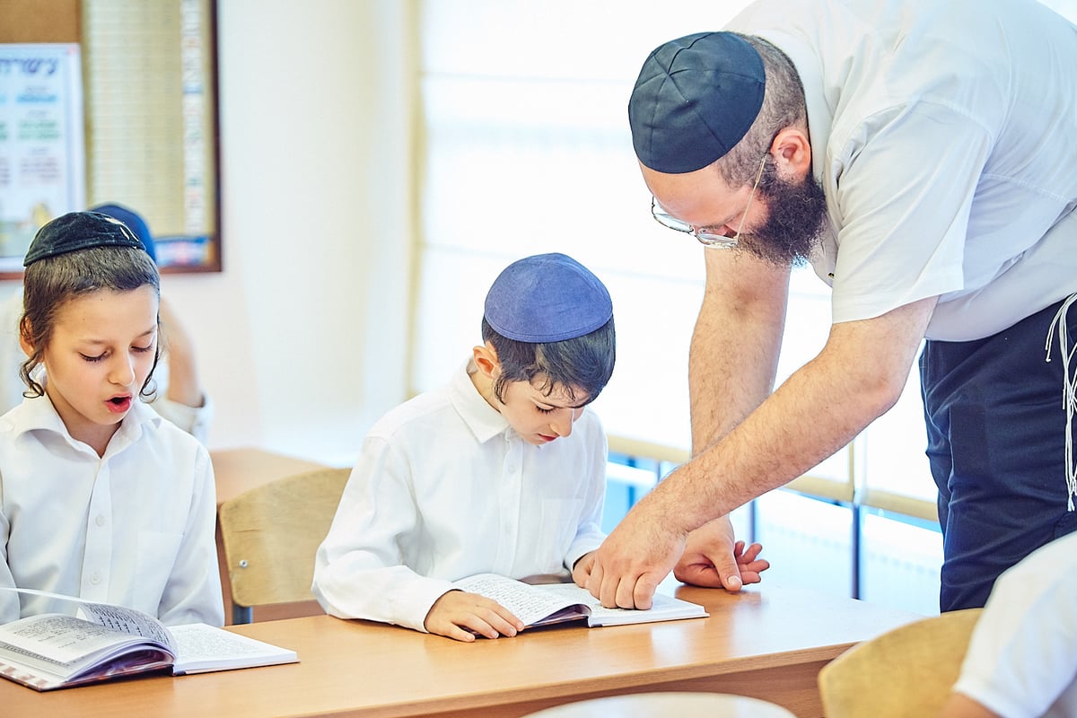 פריחה אדירה בתי הספר היהודיים ברוסיה