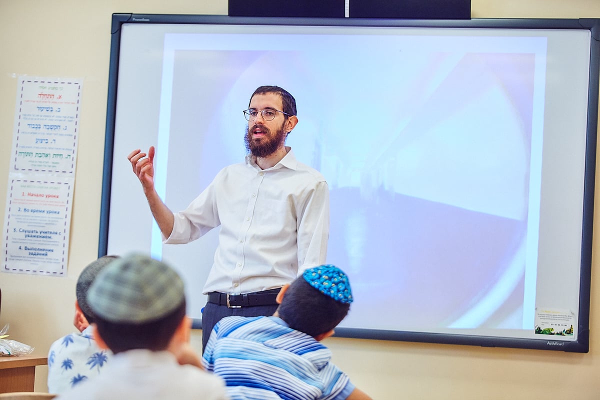 פריחה אדירה בתי הספר היהודיים ברוסיה