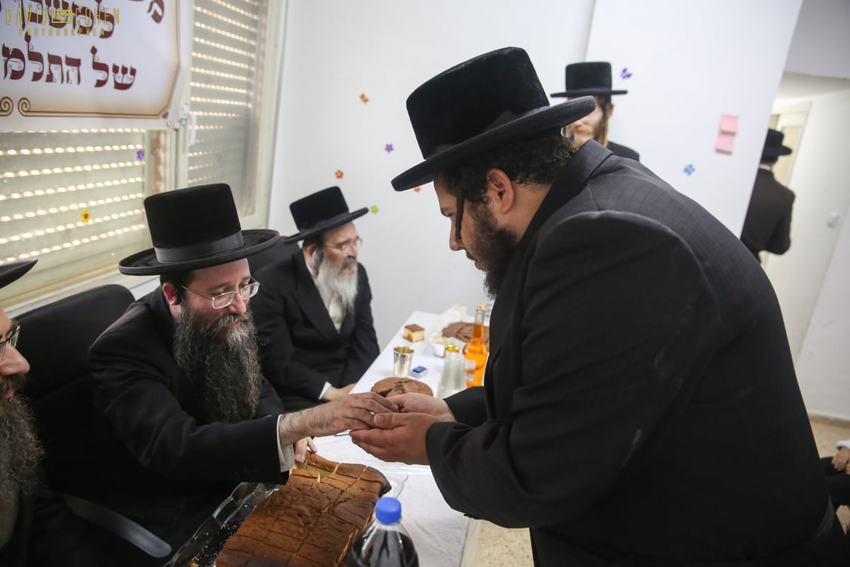 ב'ריבניץ' ערכו קביעת מזוזה לתלמוד תורה החדש