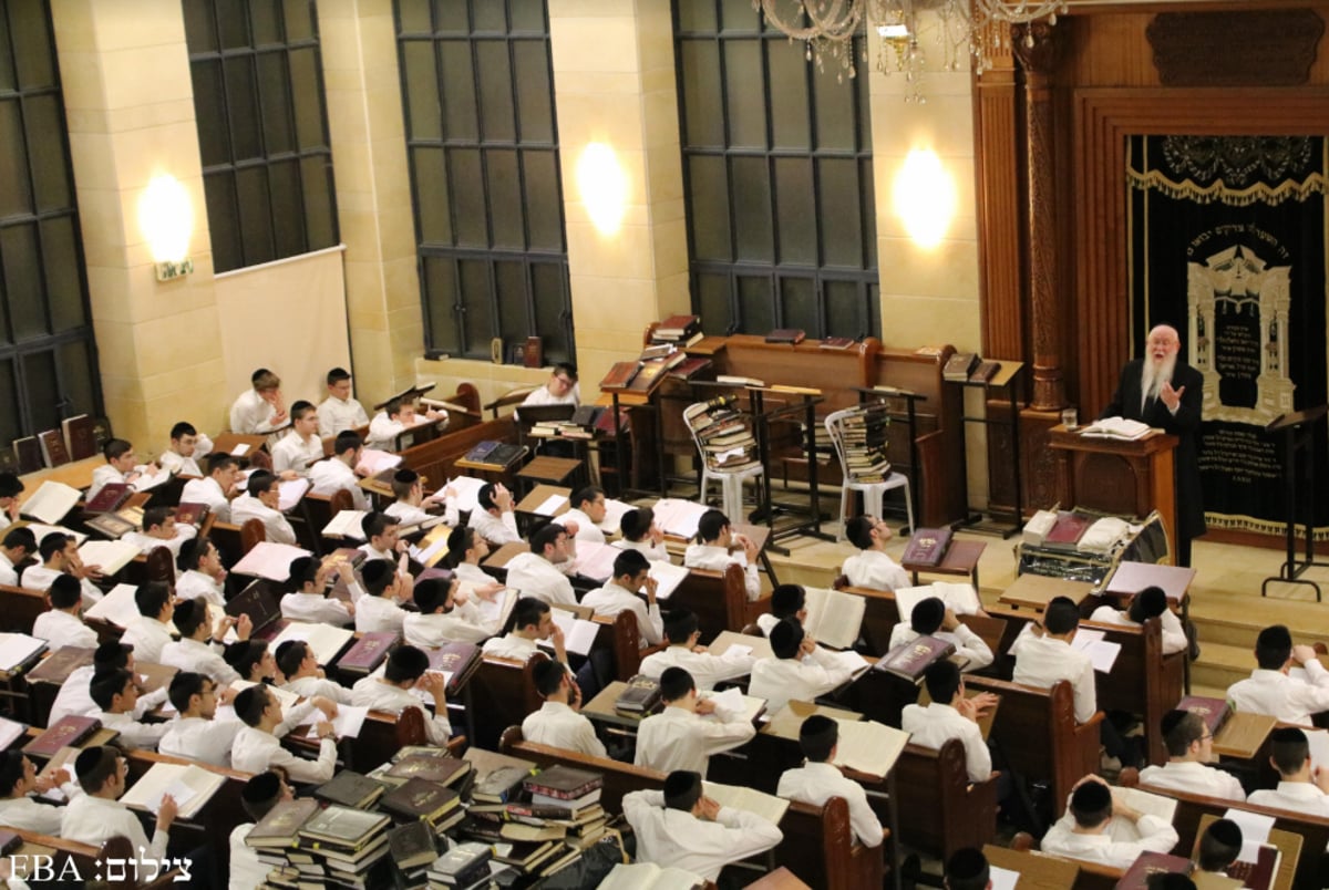 התרגיל של הגר"י רוזן למנוע מבחורי אור ישראל צפייה והאזנה למדגמים