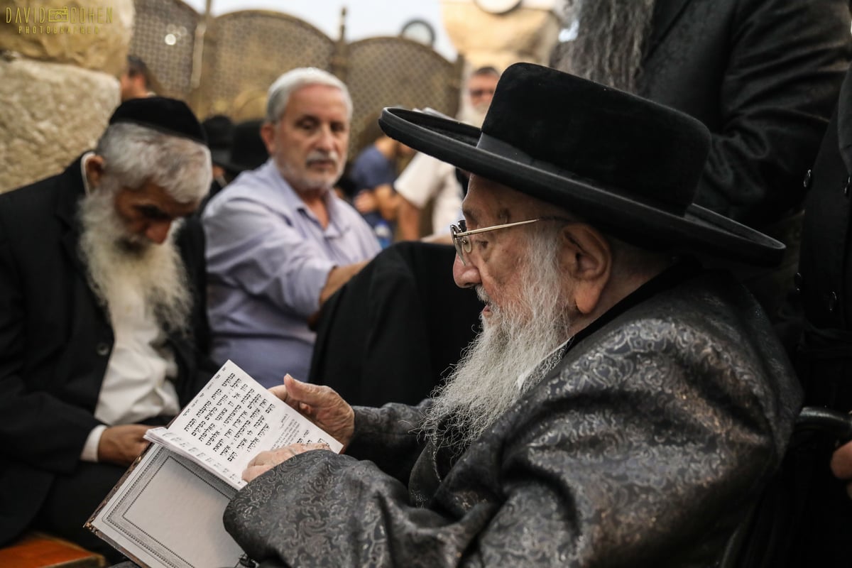 האדמו"ר מספינקא ב"ב  ערך 'חלאקה' לנין