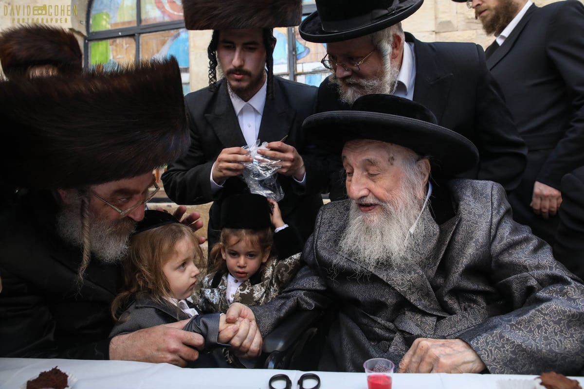 האדמו"ר מספינקא ב"ב  ערך 'חלאקה' לנין