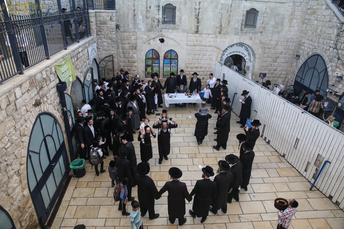 האדמו"ר מספינקא ב"ב  ערך 'חלאקה' לנין