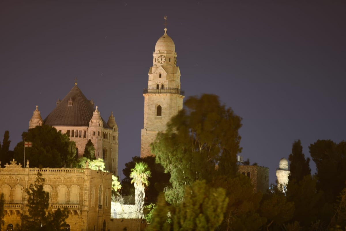 ימין משה הירושלמית מזווית מרהיבה  • צפו